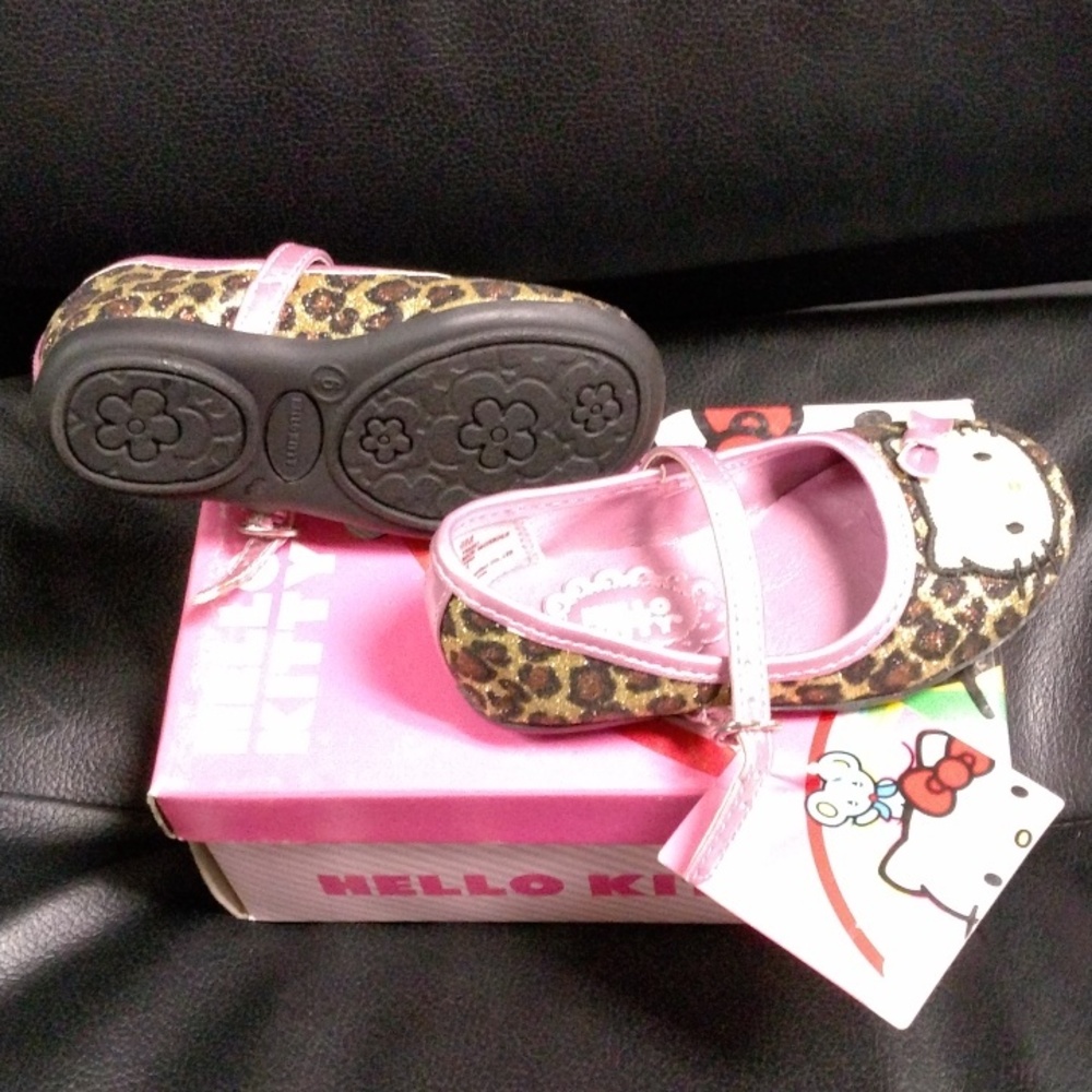 Hello Kitty - Picture 2 of 3